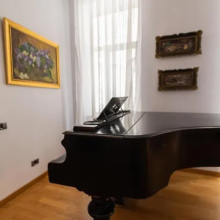 48 Beautiful Building Within Moments From The Old Town Of Brasov